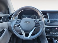 2017 Hyundai Tucson AWD 4dr 2.0L Luxury