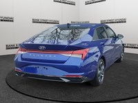 2023 Hyundai Elantra Luxury IVT