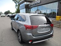 2017 Mitsubishi Outlander AWC 4dr ES