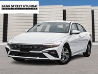 2025 Hyundai Elantra Essential IVT