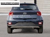 2025 Hyundai Venue Ultimate IVT w/Denim Interior