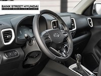 2025 Hyundai Venue Ultimate IVT w/Denim Interior