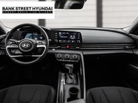 2025 Hyundai Elantra Preferred IVT