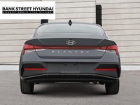 2025 Hyundai Elantra Preferred IVT