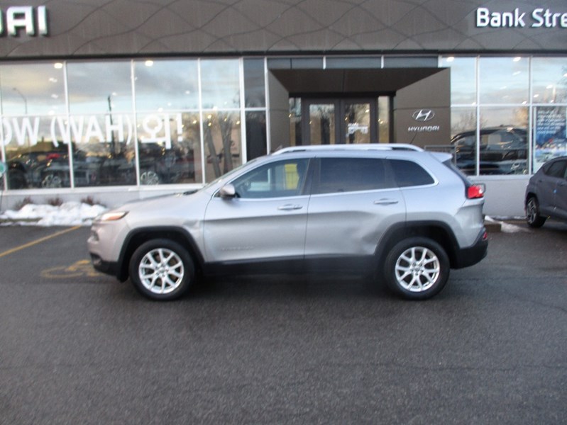 2015 Jeep Cherokee 4WD 4dr North