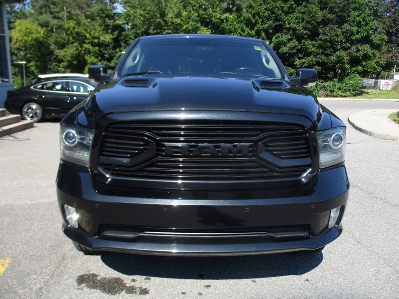 2018 RAM 1500 Sport 4x4 Crew Cab 5'7" Box *Ltd Avail*