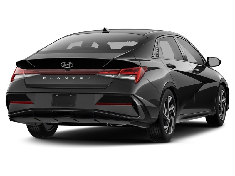 2025 Hyundai Elantra Preferred IVT w/Tech Pkg Exterior Shot 2